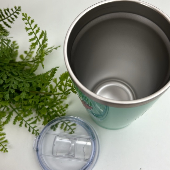 Snoopy Christmas cup with lid, NWT, cute Peanuts snowflake design - Picture 11 of 13